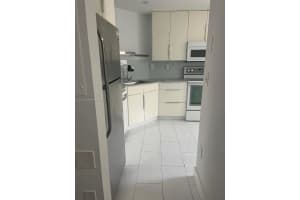 10026 Hammocks Blvd Apt 103-6, Miami, FL 33196, Sold 12/19/23