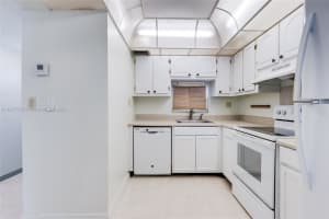 8981 S Hollybrook Blvd APT 101, Pembroke Pines, FL 33025, Sold 05/22/24