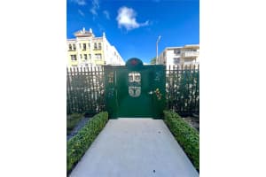 720 Collins Ave APT 504, Miami Beach, FL 33139, Sold 02/23/24