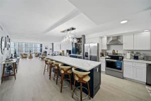6423 Collins Ave Apt 1509, Miami Beach, FL 33141, Sold 09/20/24