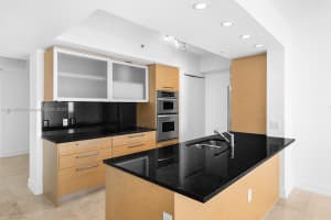 1830 S Ocean Dr APT 5004, Hallandale Beach, FL 33009, Sold 05/07/24