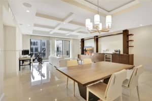 200 E Palmetto Park Rd APT 810, Boca Raton, FL 33432, Sold 02/27/24
