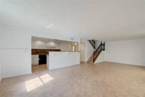 450 Commodore Dr APT 308, Plantation, FL 33325, Sold 01/22/24