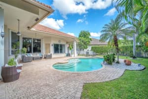 15614 SW 15th St, Pembroke Pines, FL 33027, Sold 02/12/24