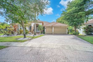 15614 SW 15th St, Pembroke Pines, FL 33027, Sold 02/12/24