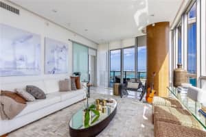 1100 Biscayne Blvd UNIT 4401, Miami, FL 33132, Sold 02/27/24
