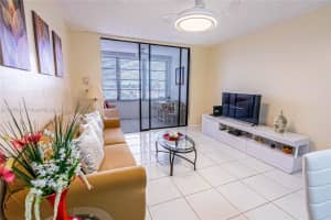 2851 Somerset Dr APT 408, Lauderdale Lakes, FL 33311, Sold 12/11/23