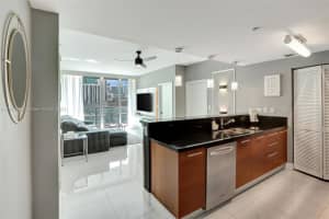Vizcayne, 253 NE 2nd St APT 1510, Miami, FL 33132, Sold 03/08/24