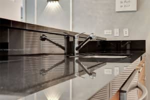 Vizcayne, 253 NE 2nd St APT 1510, Miami, FL 33132, Sold 03/08/24