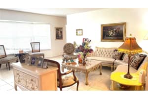 260 191st Terrace, Sunny Isles Beach, FL 33160, Sold 03/12/24