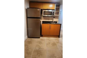 Opera Tower, 1750 N Bayshore Dr APT 1217, Miami, FL 33132, Sold 09/18/24