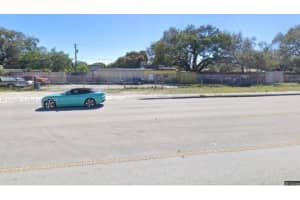 1878 Nw 95th St, Miami