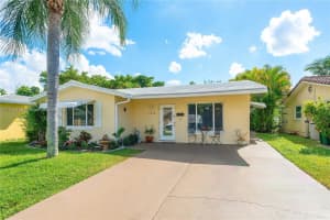 7414 NW 58th St, Tamarac, FL 33321, Sold 12/21/23