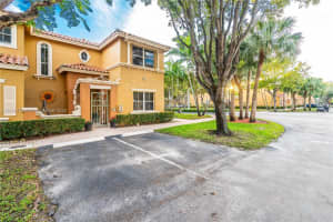 8444 NW 141st Terrace APT 3901, Miami Lakes, FL 33016, Sold 01/12/24