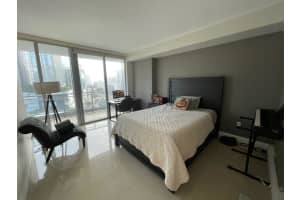 92 SW 3rd St APT 1703, Miami, FL 33130, Sold 06/03/24