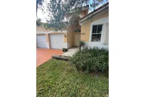 6162 SW 157th Pl, Miami, FL 33193, Sold 03/22/24