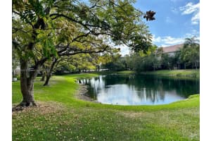 10105 W Sunrise Blvd APT 105, Plantation, FL 33322, Sold 11/30/23