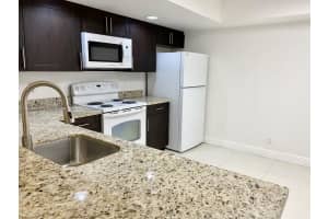 10105 W Sunrise Blvd APT 105, Plantation, FL 33322, Sold 11/30/23