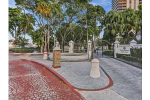 19563 NE 36th Pl, Aventura, FL 33180, Sold 02/26/24