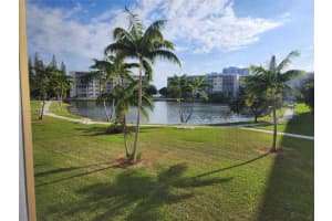2855 Leonard Dr APT H212, Aventura, FL 33160, Sold 12/01/23