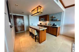 6801 Collins Ave #611, Miami Beach, FL 33141, - MLS#A11479589