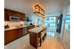 6801 Collins Ave #611, Miami Beach, FL 33141, - MLS#A11479589