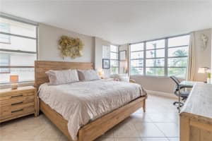 1001 91st St APT 307, Bay Harbor Islands, FL 33154, Sold 04/12/24
