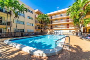 403 NW 72nd Ave # 219-G, Miami, FL 33126, Sold 12/11/23