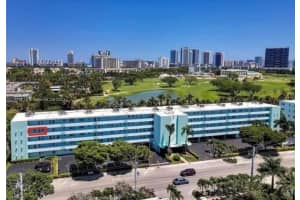 700 NE 14th Ave APT 401, Hallandale Beach, FL 33009, Sold 03/01/24