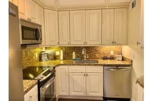 1985 S Ocean Dr Apt 3c, Hallandale Beach, FL 33009, - MLS#A11479817