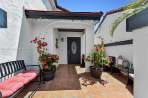 6365 NW 173rd St, Hialeah, FL 33015, Sold 01/25/24