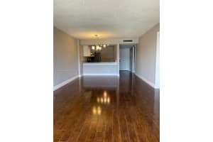 10 Royal Palm Way #302, Boca Raton, FL 33432, Sold 07/19/24