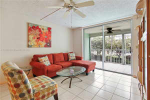 619 NE 14th Ave APT 206, Hallandale Beach, FL 33009, Sold 09/19/24
