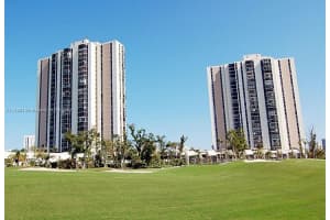 20335 W Country Club Dr APT 906, Aventura, FL 33180, - MLS#A11480125