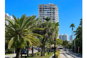 18041 Biscayne Blvd APT 905, Aventura, FL 33160, Sold 01/22/24