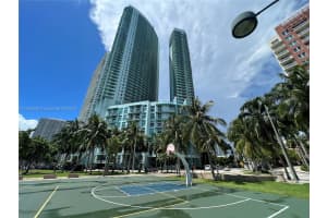1900 N Bayshore Dr APT 3910, Miami, FL 33132, Sold 12/08/23