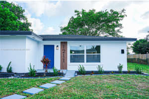 1211 W 25th St, West Palm Beach, FL 33404, Sold 11/29/23