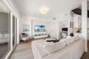 60 SW 13th St Apt 4004, Miami, FL 33130, Sold 01/22/24