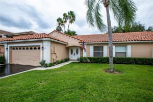 9576 NW 9th Ct, Plantation, FL 33324, Sold 11/30/23
