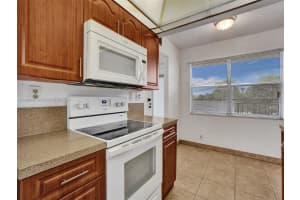 8105 NW 61st St APT A310, Tamarac, FL 33321, Sold 02/29/24