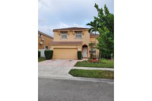 355 NW 158th Ln, Pembroke Pines, FL 33028, Sold 04/15/24