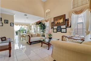 355 NW 158th Ln, Pembroke Pines, FL 33028, Sold 04/15/24
