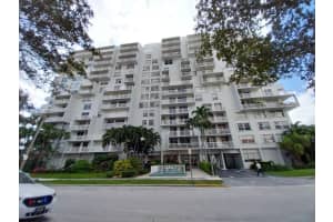 150 SE 25th Rd #3i, Miami, FL 33129, Sold 12/22/23