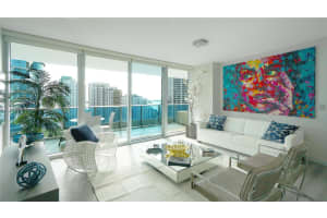 200 Biscayne Blvd Way APT 3203, Miami, FL 33131, Sold 12/13/23