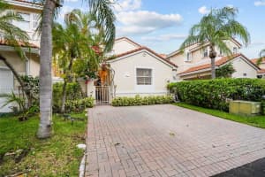 1640 Weeping Willow Way #1640, Hollywood, FL 33019, Sold 01/29/24
