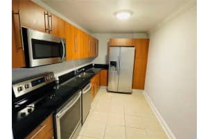 3000 S Ocean Dr APT 612, Hollywood, FL 33019, Sold 01/19/24