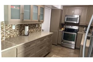 3901 S Ocean Dr, Hollywood, FL 33019, Sold 12/20/23