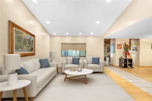 14621 SW 23rd St, Davie, FL 33325, Sold 01/25/24