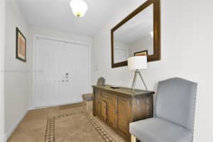 7862 NW 113th Pl, Medley, FL 33178, Sold 06/07/24