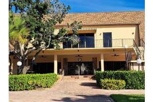 101 Berkley Rd APT 109, Hollywood, FL 33024, Sold 02/01/24